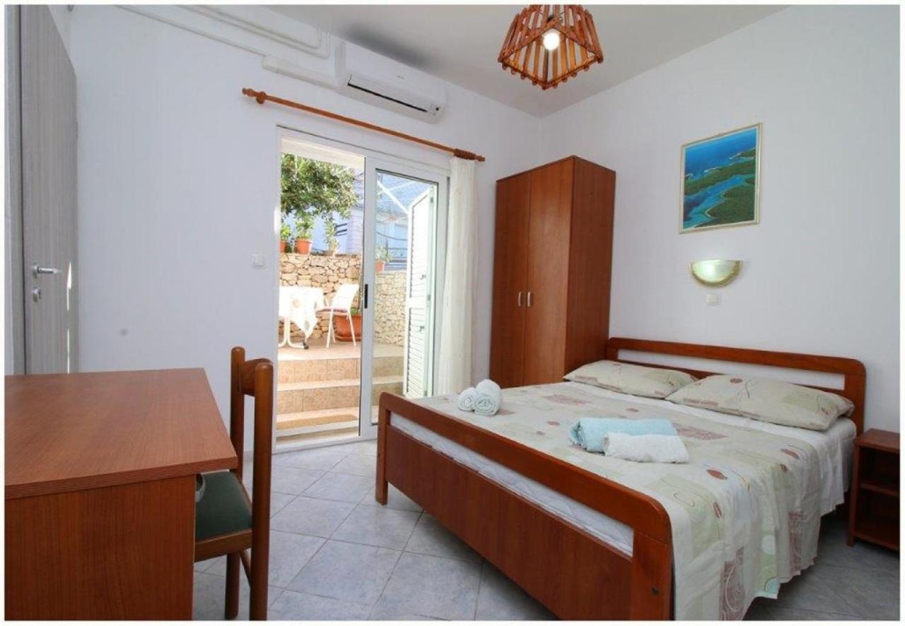 Apartments And Rooms Mirja-Parking Primošten Extérieur photo