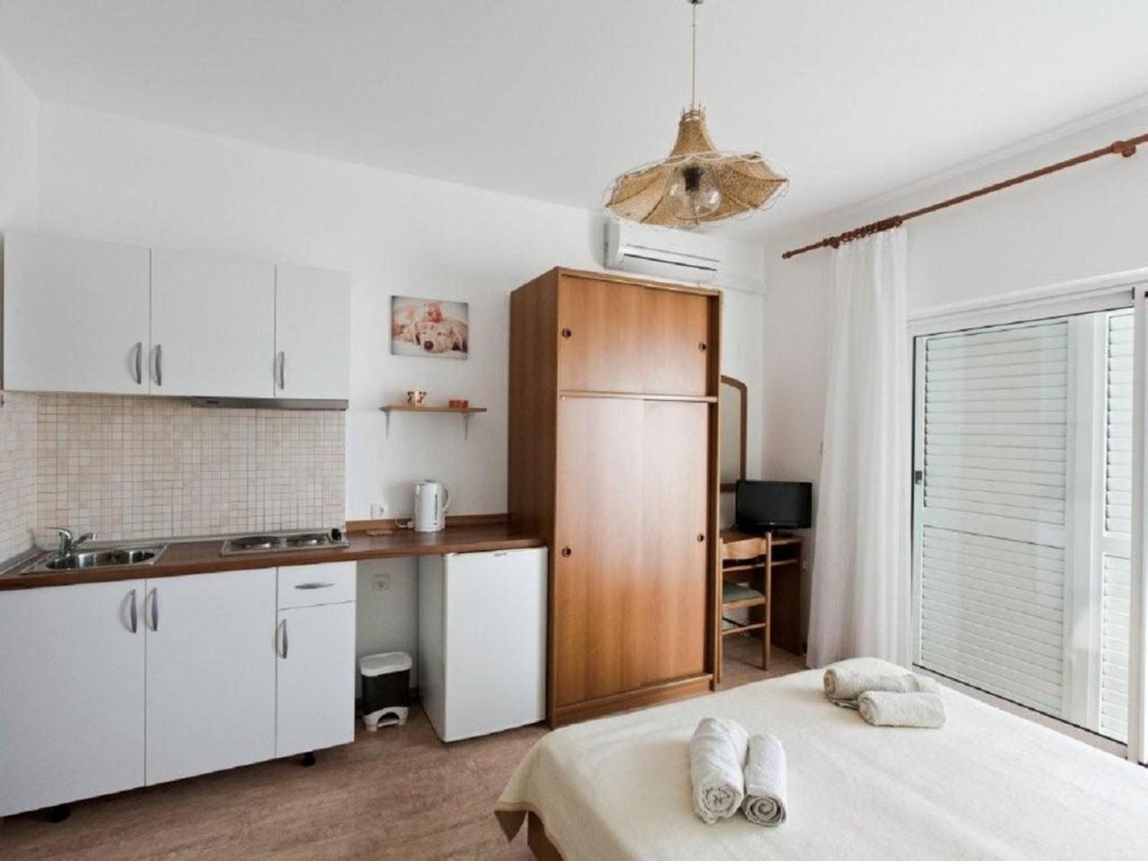 Apartments And Rooms Mirja-Parking Primošten Extérieur photo